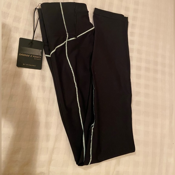 Savage X Fenty by Rihanna.    X Mesh High-Waist Legging - Picture 9 of 10